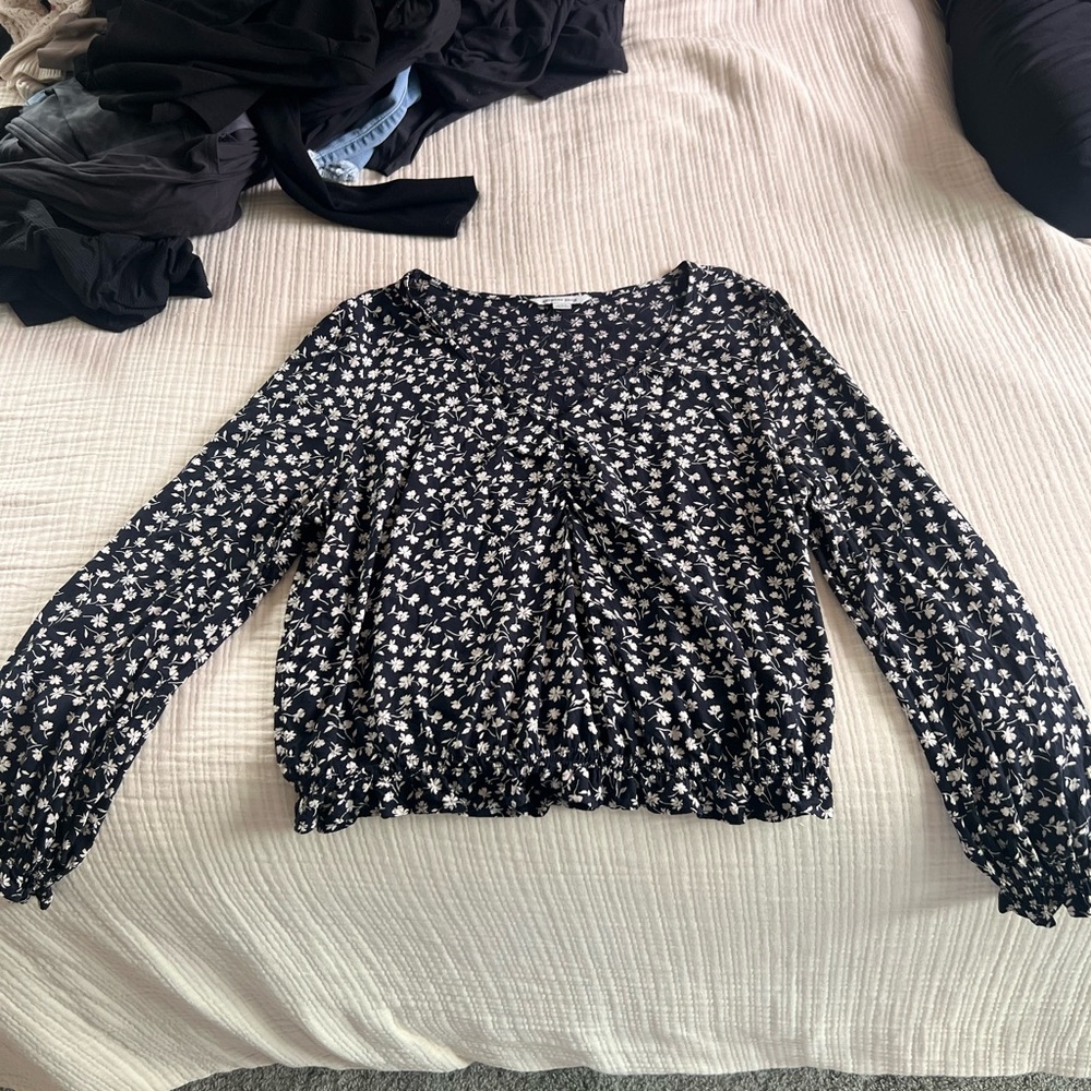 Floral dark blue and White Women's Top